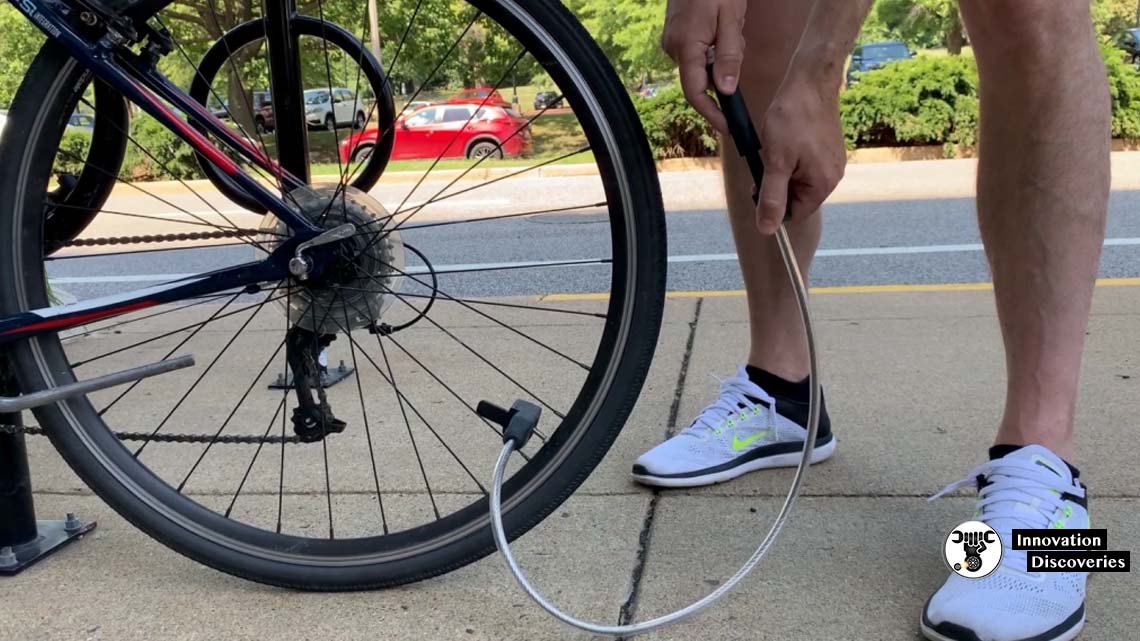 AirLock Is A Tire Pump And A Bike Lock Combined Into One Gadget