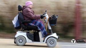 This Mobility Scooter Has Been Modified To Hit Speeds Of More Than 100km/h | Innovation Discoveries